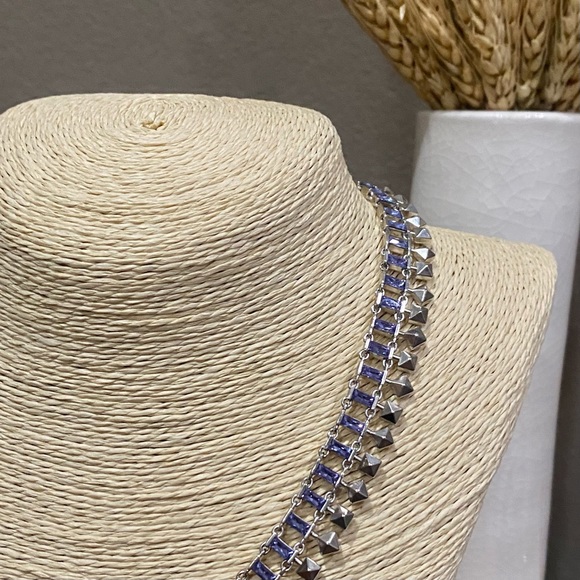 Kendra Scott Oscar Silver Adjustable Chocker Necklace in Lilac Crystal - Picture 3 of 10